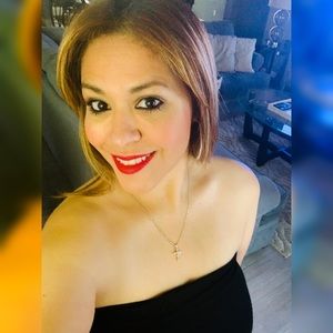 Meet your Posher, Liza